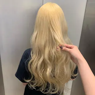 ロング カラー Beleza 渋谷所属・Kazusa/渋谷/ エクステ/ハイトーンのヘアスタイル