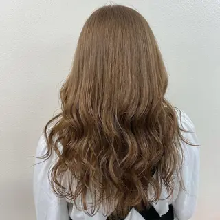 セミロング カラー ヘアアレンジ 🤍ベージュ×艶髪 🤍Ryuta🤍のヘアスタイル