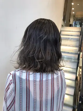 ミディアム Lore Airl所属・畑山 紗耶佳のヘアスタイル