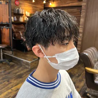 ショート パーマ メンズ ツイスパ/メンズ特化 🦋𝑺𝑶𝑵𝑬のヘアスタイル