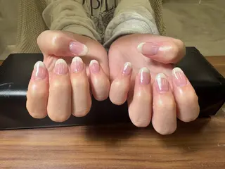 ネイル エーナイン　イオンモール苫小牧店所属・尾﨑 梨緒のネイルデザイン