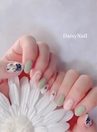 ネイル Daisy Nail所属・Daisy Nailのネイルデザイン