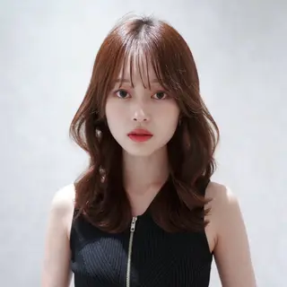 ミディアム 郷頭元太/レイヤー /透ける艶カラーのヘアスタイル