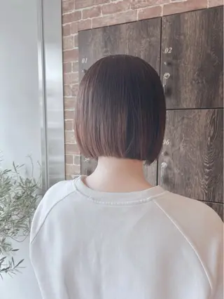 ミディアム yui nishiwakiのヘアスタイル