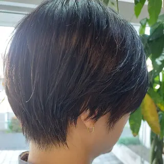 ショート ITO .Rのヘアスタイル