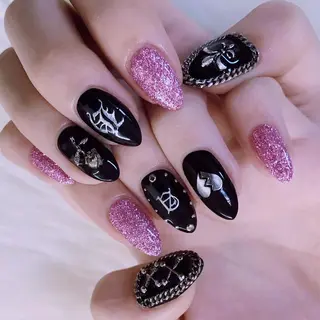 ネイル NOIROUGE所属・NOI ROUGEのネイルデザイン