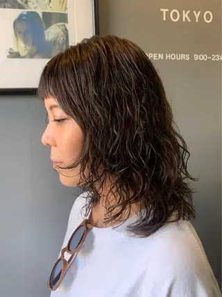 ミディアム パーマ 髪質改善ストレート/ ブリーチ／渋谷　福田のヘアスタイル