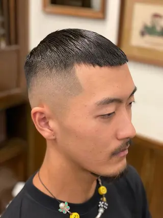 ショート ヒロ銀座 BARBAR SHOP 新宿所属・土井 康永のヘアスタイル