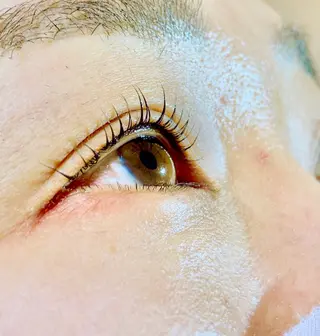 マツエク・マツパ Eye Nail & total beauty salon アイマニ所属・南森町/完全個室 AKANEのマツエク・マツパデザイン