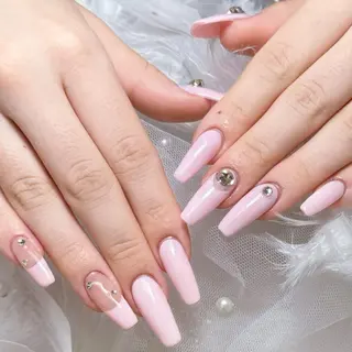 ロング DIAMOND Nail🥇のネイルデザイン