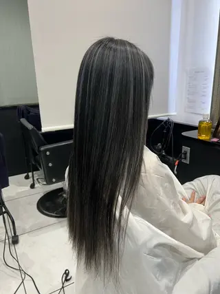 ロング カラー YUDU🍊 germe/ジェルムのヘアスタイル