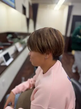 ショート カラー メンズ 鈴木 晴紀のヘアスタイル