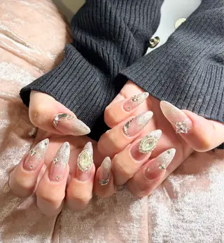 ネイル Viel💅 ~Kanon~のネイルデザイン