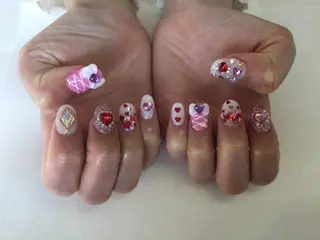 ネイル 💎🐰 saki. m 🐰💎のネイルデザイン