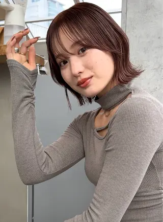 ミディアム レイヤー＆カラー 人気美容師倉崎涼のヘアスタイル