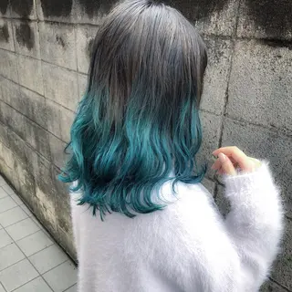セミロング カラー 髪質改善、エクステ 山口卓哉のヘアスタイル