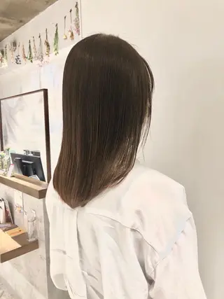 セミロング MINAMI 🌙のヘアスタイル