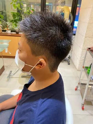メンズ 伊藤 聖也のヘアスタイル