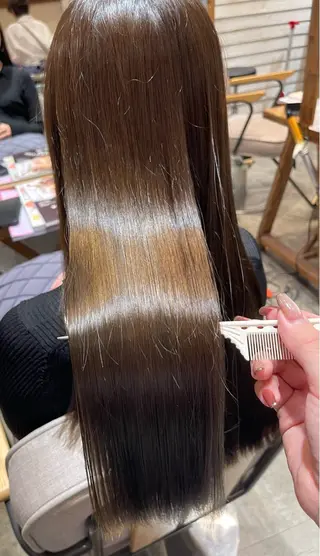 ロング SALOWIN川崎WEST所属・💐【柔らか質感】 縮毛矯正MIKU💐のヘアスタイル