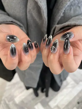 ネイル ユナ🌙 nailのネイルデザイン