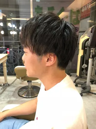 メンズ デザインカラー🎨 下北沢 / 磯部のヘアスタイル