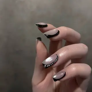 ネイル talo .のネイルデザイン