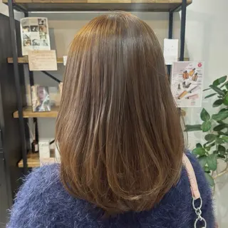 ミディアム カラー 3tuba Nahoのヘアスタイル