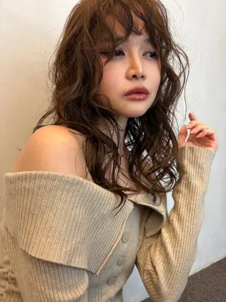 ミディアム 堀川 なつみのヘアスタイル