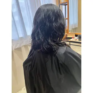 ミディアム 喜友名洸季 anoneのヘアスタイル