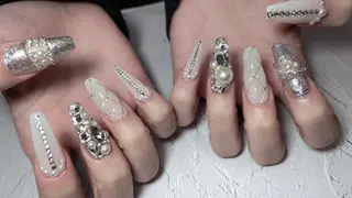 ネイル Spiky とうげ ふうかのネイルデザイン