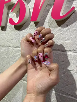 ネイル Ashliy大宮☆ アシュリーのネイルデザイン