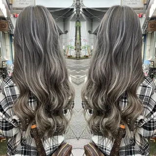 ロング 👑派手髪/カット 👑ANRYのヘアスタイル