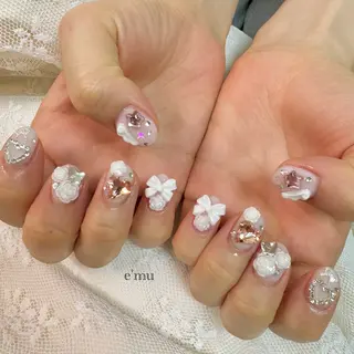 ネイル nail salon e'mu💐のネイルデザイン