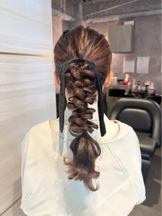 ヘアアレンジ 🩶mana🩶艶髪 /カラーオンカラーのヘアスタイル