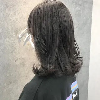 セミロング 所渉/韓国レイヤー /ウルフカットのヘアスタイル