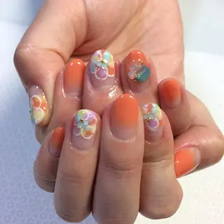 ネイル VIOLUS所属・VIOLUS 関目のネイルデザイン