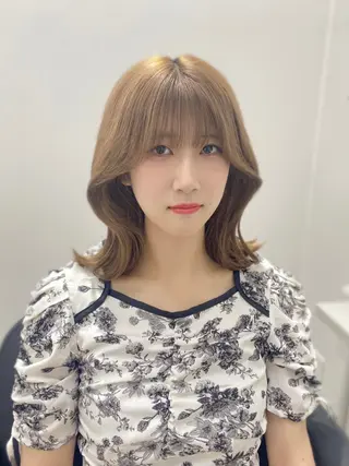 ミディアム YUZU🎀顔まわり ×レイヤーカットのヘアスタイル
