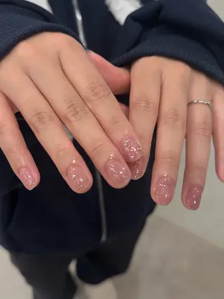 ネイル vive所属・市野瀬 凪紗のネイルデザイン