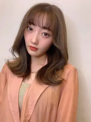 ミディアム カラー 透明感/オリーブ/ グレージュ/YUKAのヘアスタイル