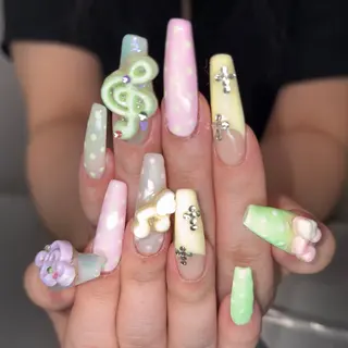 ネイル 👽個性派ネイル🎀 komachiのマツエク・マツパデザイン