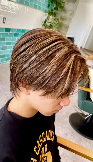 カラー ブリーチ/ストレート ダブルカラーtetoのヘアスタイル