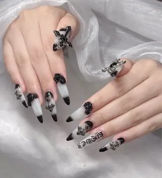 ネイル Lee Ainのネイルデザイン