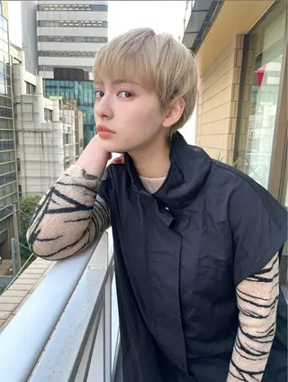 ショート ブリーチ/ハイトーン 心斎橋/honokaのヘアスタイル