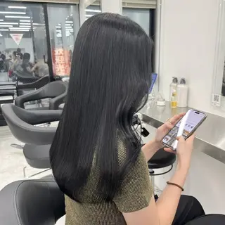 カラー 🪞SHE池袋 Official🪞のヘアスタイル