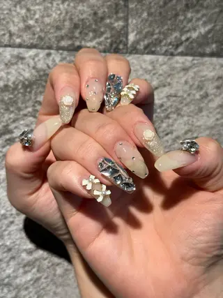 ネイル Yuji .Fのネイルデザイン