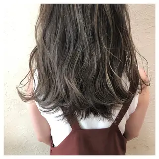 ロング カラー ENIF ヤマグチアツコのヘアスタイル