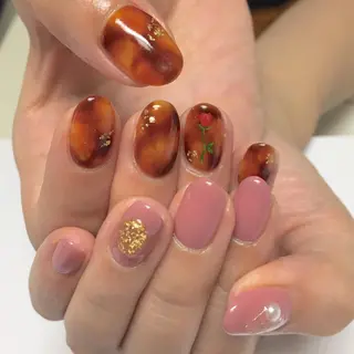 ネイル nailist TOMOのネイルデザイン