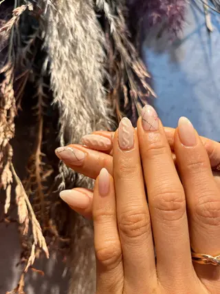 ネイル FUKA🌞 je belle 三鷹のネイルデザイン