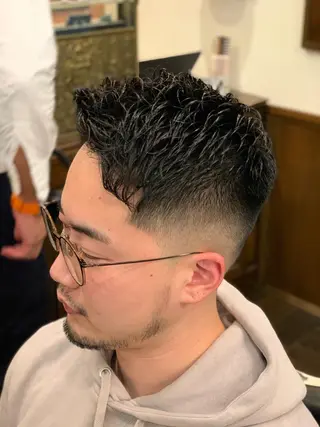 ショート HIRO銀座　バーバーショップ丸の内所属・ヒロ銀座 林のヘアスタイル