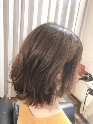 ショート カラー 美容歴１８年以上🌈 山口のヘアスタイル